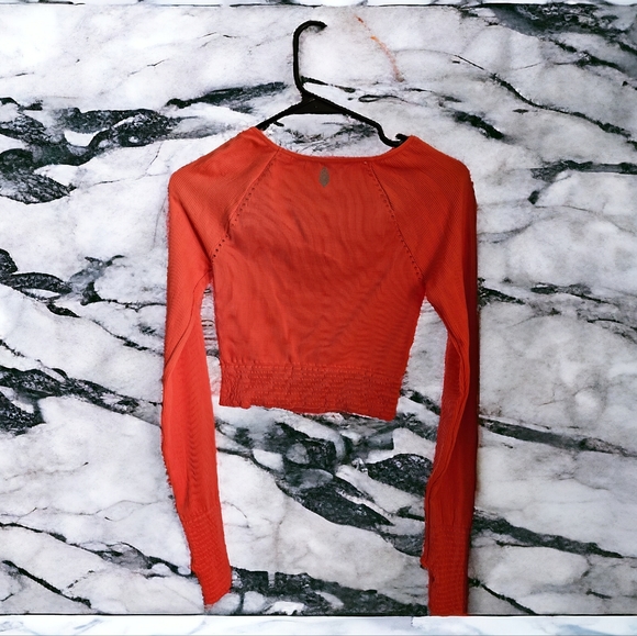 M/L FP Movement Cut It Out long sleeve top. - Picture 7 of 9